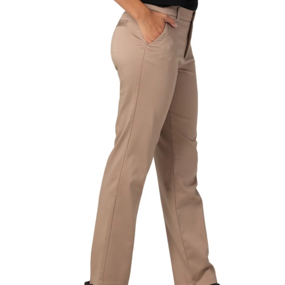 Lee® Women's Comfort Waist Woven Straight  leg Mid Rise Flax  Pant 22 M.